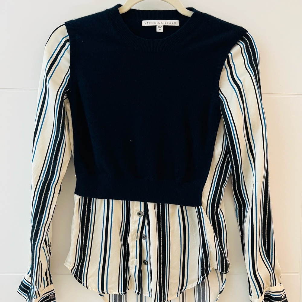 Veronica Beard navy blue and White Button Down Blouse